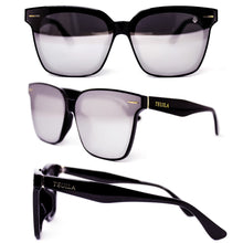 Load image into Gallery viewer, Teuila Fatupaito's Urban Hangs in mirrored lens